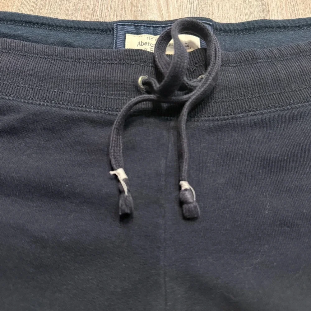 Abercrombie & Fitch Womens Large Y2K Sweat Shorts Navy